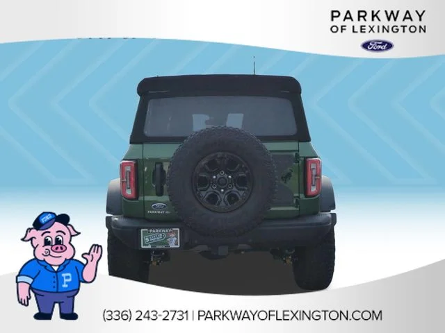 Used 2022 Green Ford Badlands image 4