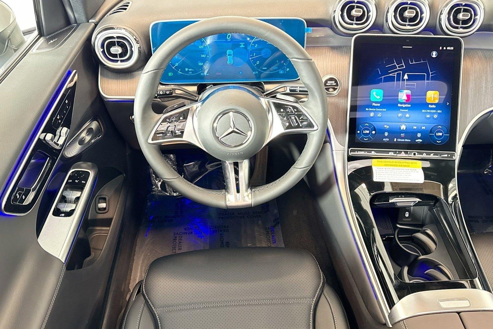 New 2026 Manufaktur Alpine Grey Mercedes-Benz GLC 300 image 20