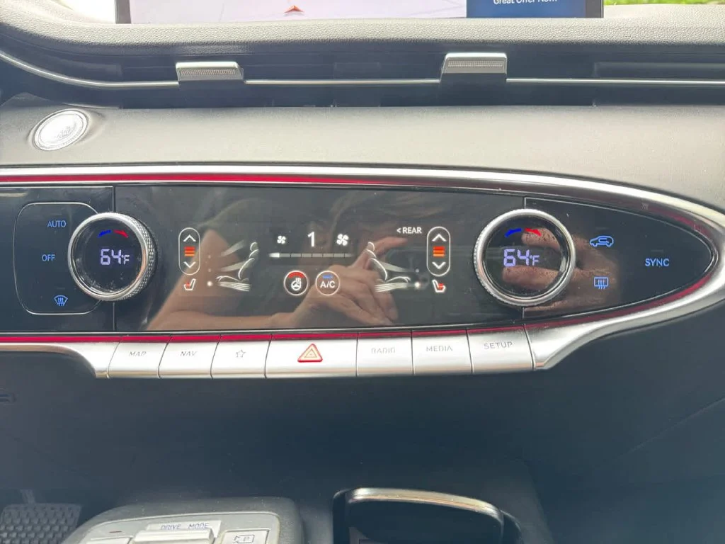 Used 2024 Red Genesis 2.5T image 30