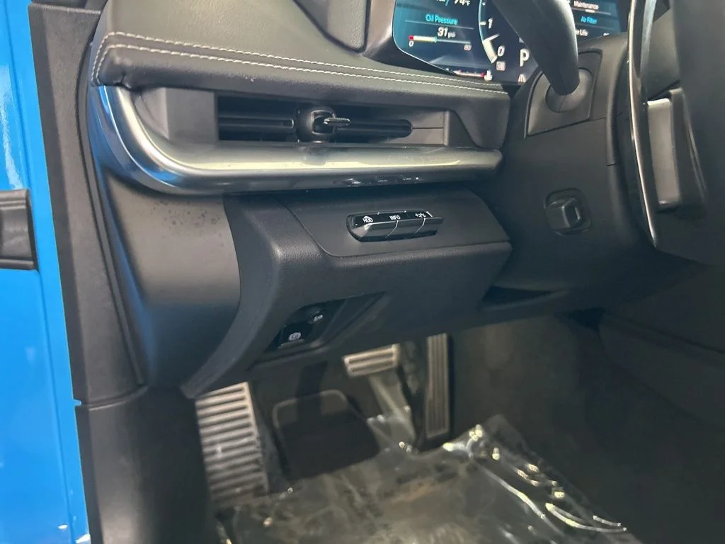 Used 2022 Blue Chevrolet Stingray image 36