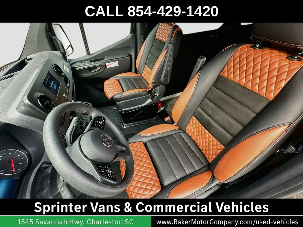 Used 2023 Obsidian Black Metallic Mercedes-Benz LA West Executive Shuttle image 5