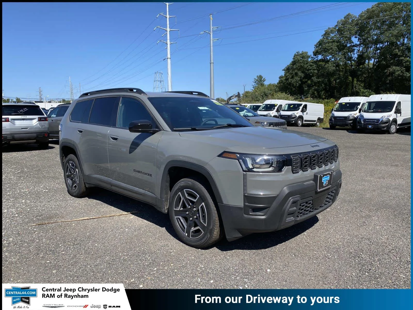 2026 Jeep Cherokee Laredo