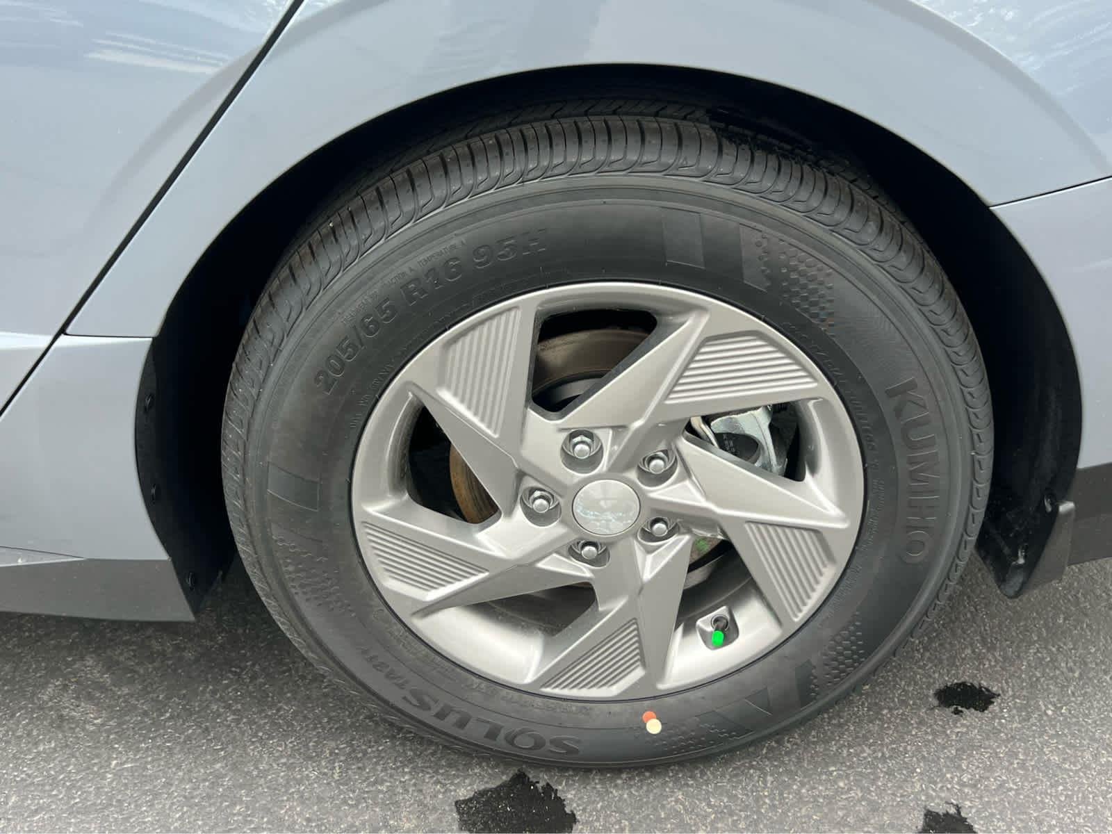 New 2026 Transmission Blue Hyundai SE image 14