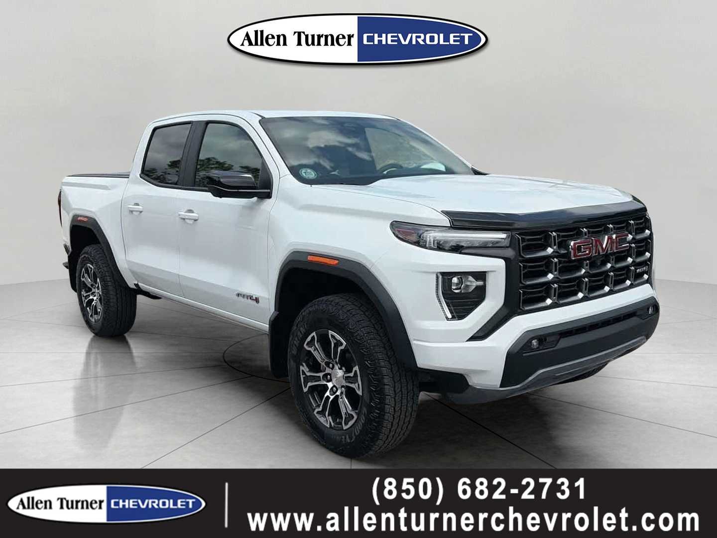 2025 GMC Canyon 4WD AT4 Crew Cab Short Box's photo
