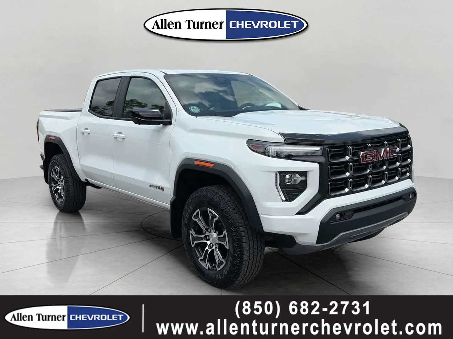2025 GMC Canyon 4WD AT4 Crew Cab Short Box's photo