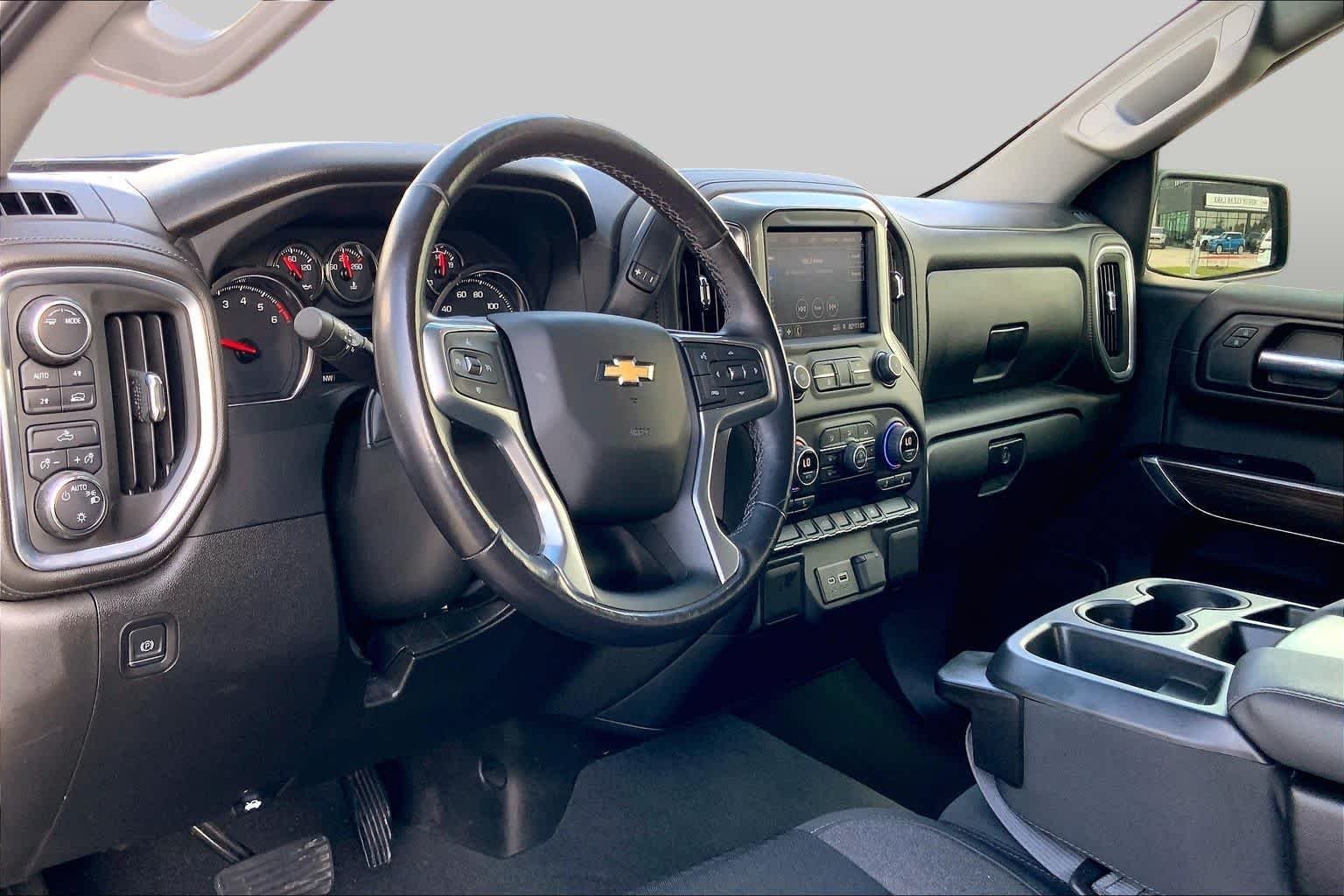 Used 2022 Northsky Blue Metallic Chevrolet LT image 28