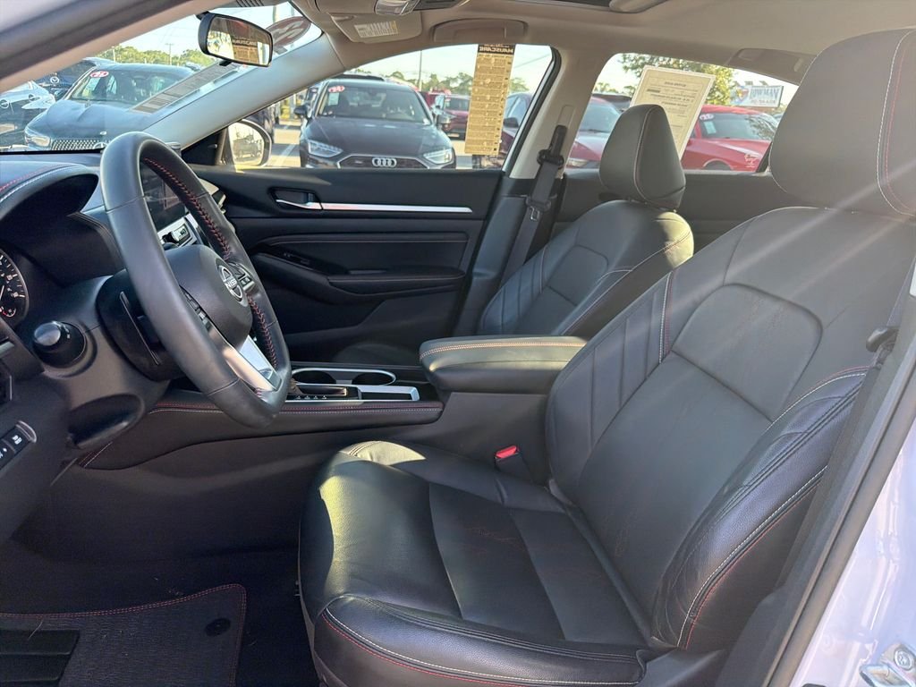 Used 2023 Gray Nissan 2.5 SR image 23