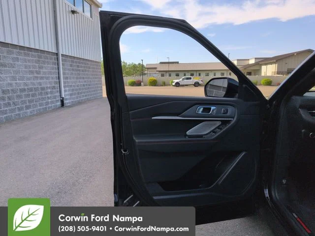 New 2026 Agate Black Metallic Ford ST image 10