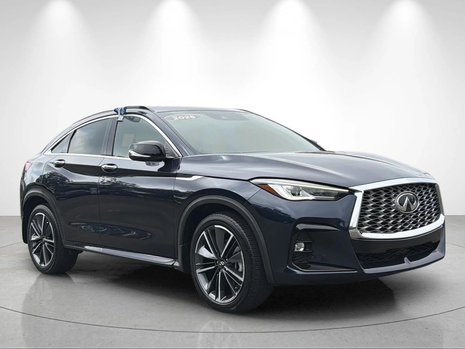 Certified Used 2025 Hermosa Blue INFINITI LUXE image 7