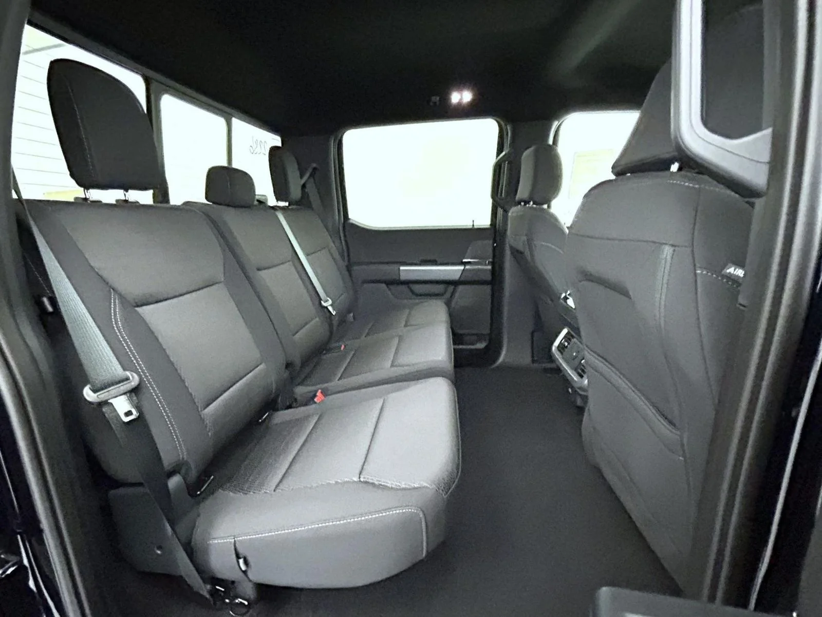 New 2026 Blue Ford XLT image 18