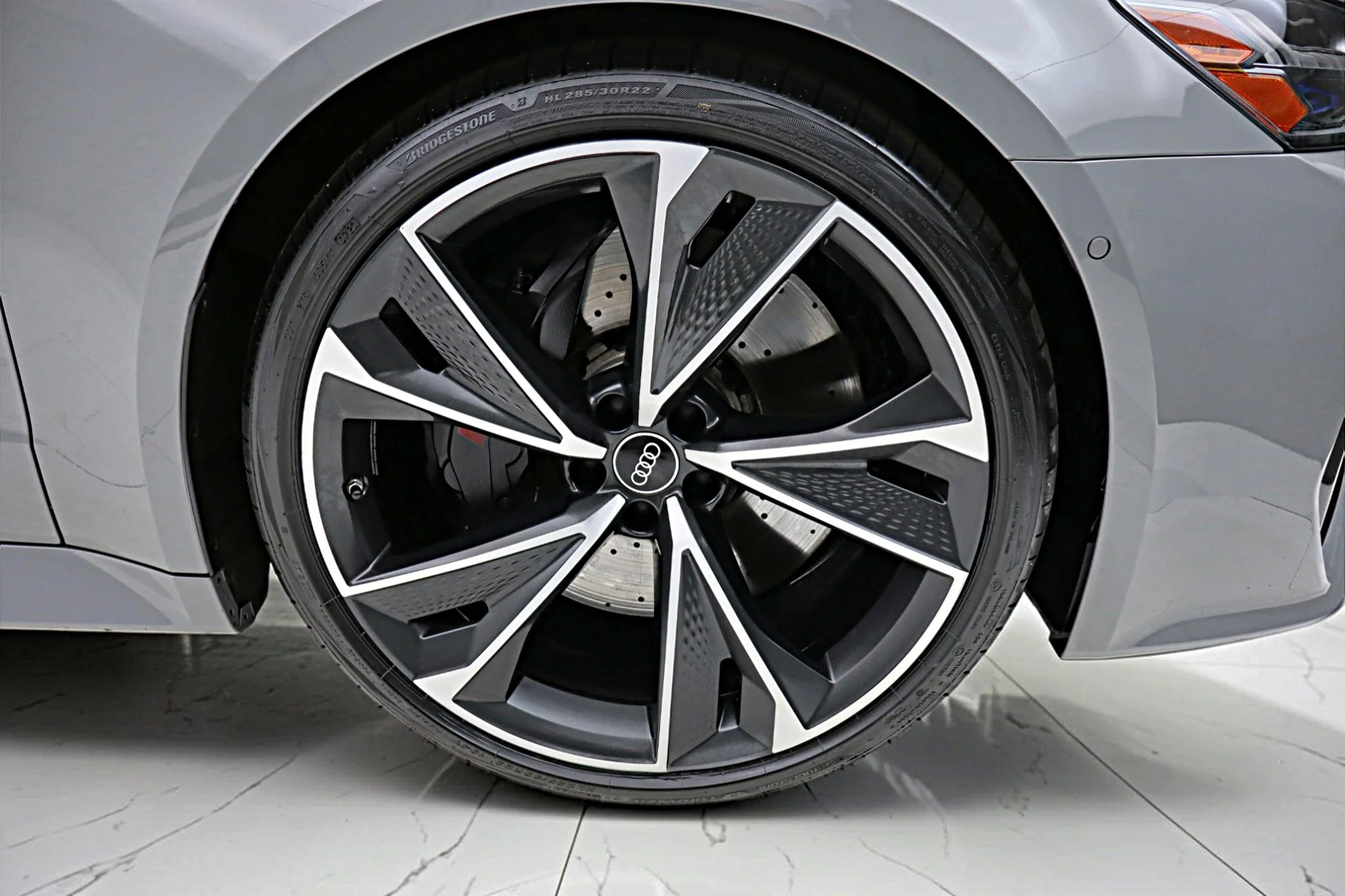 Used 2022 Gray Audi  image 42