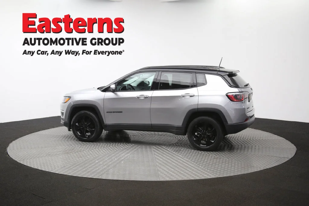 Used 2020 Silver Jeep Latitude image 62