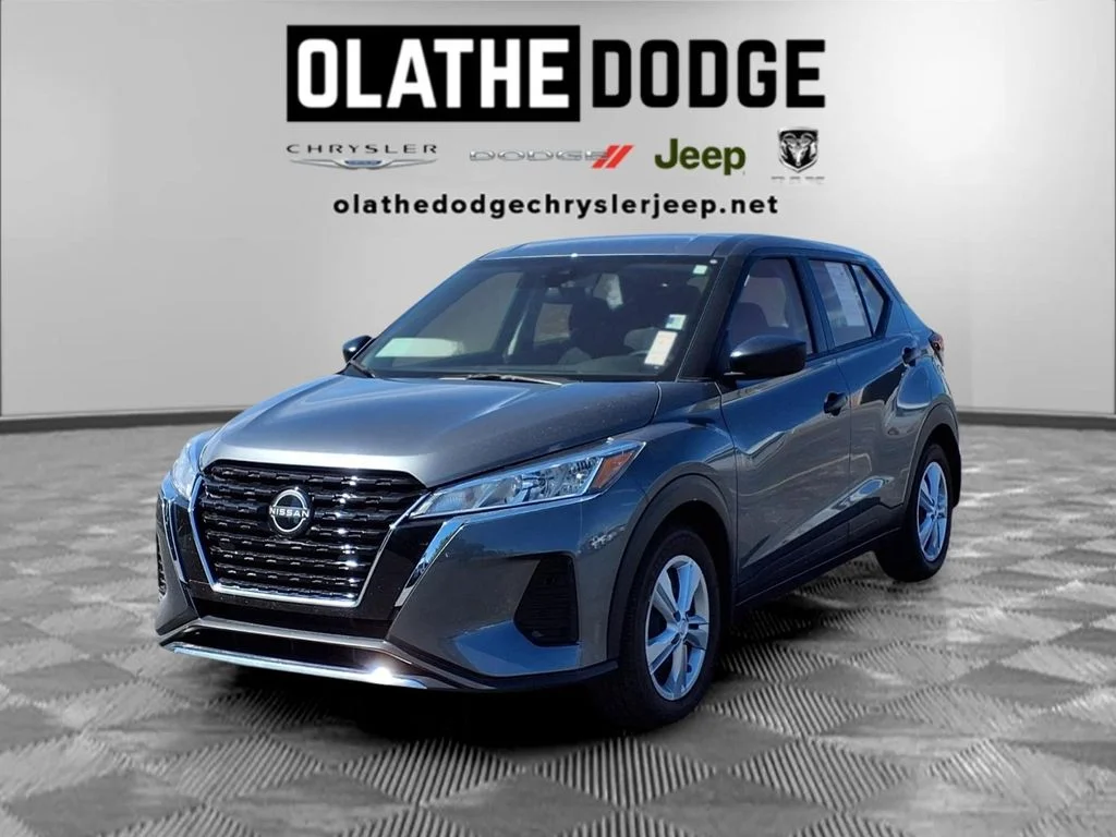 2025 Nissan Kicks Play 1.6 FWD's photo