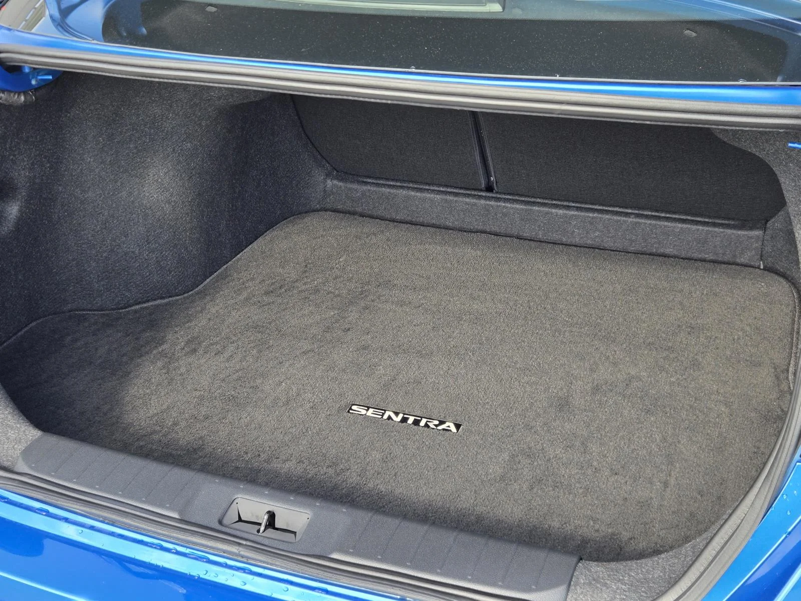 2024 Nissan Sentra SV - Photo 28