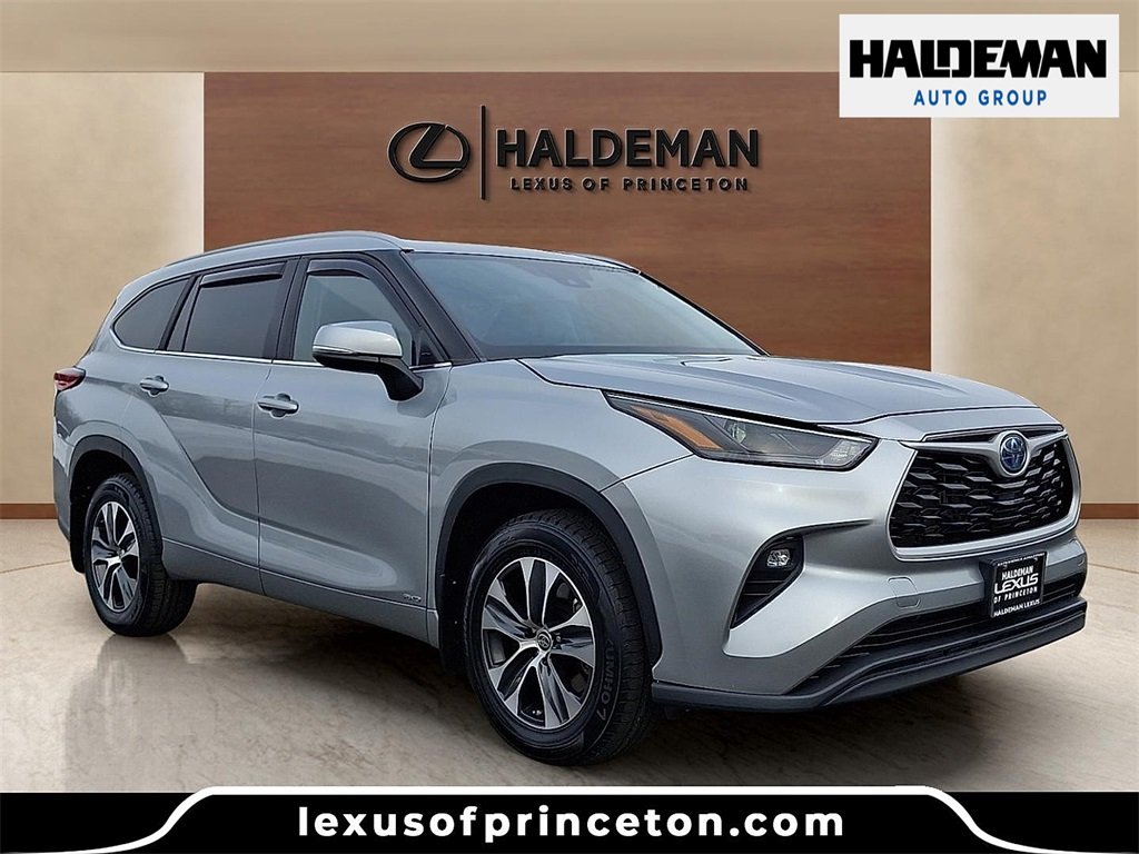 2023 Toyota Highlander XLE