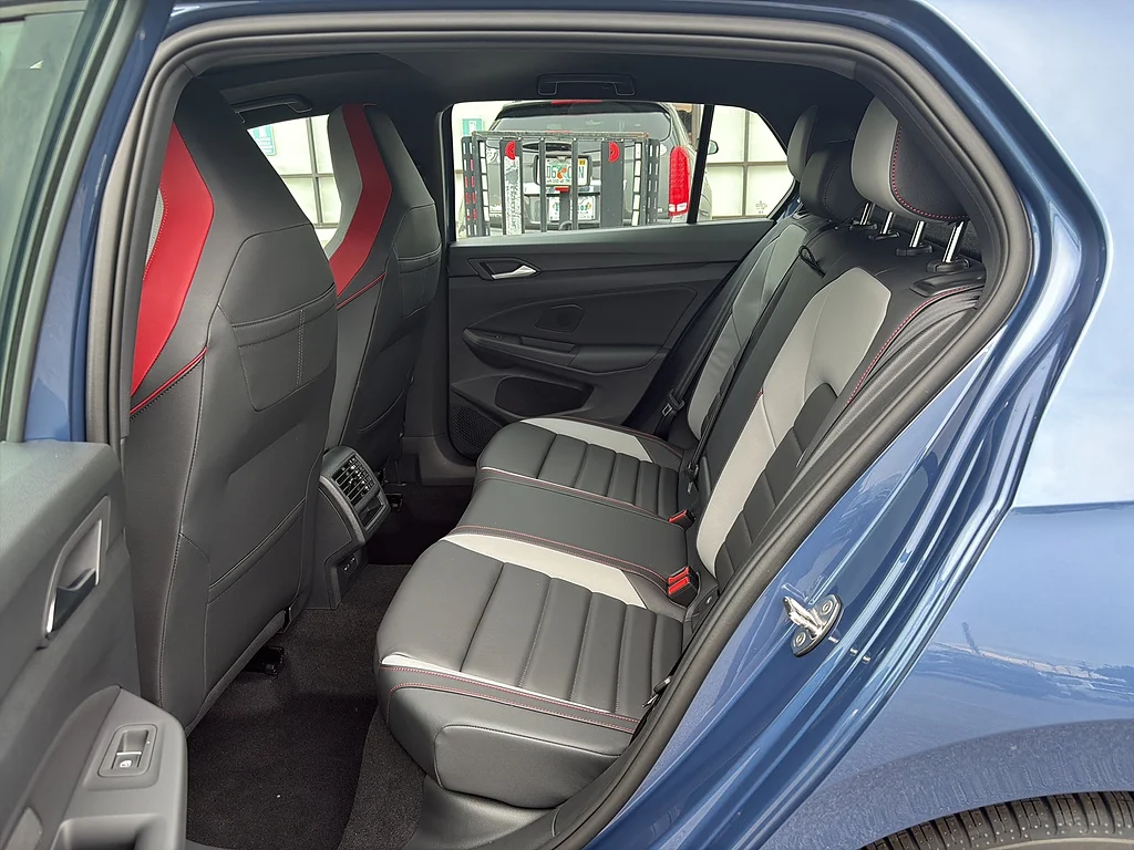 New 2026 Slate Blue Metallic Volkswagen 2.0T SE DSG image 14