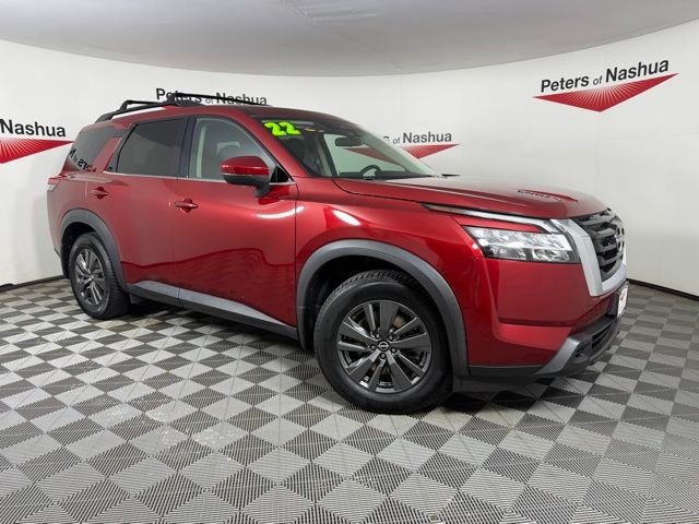 2022 Nissan Pathfinder SV