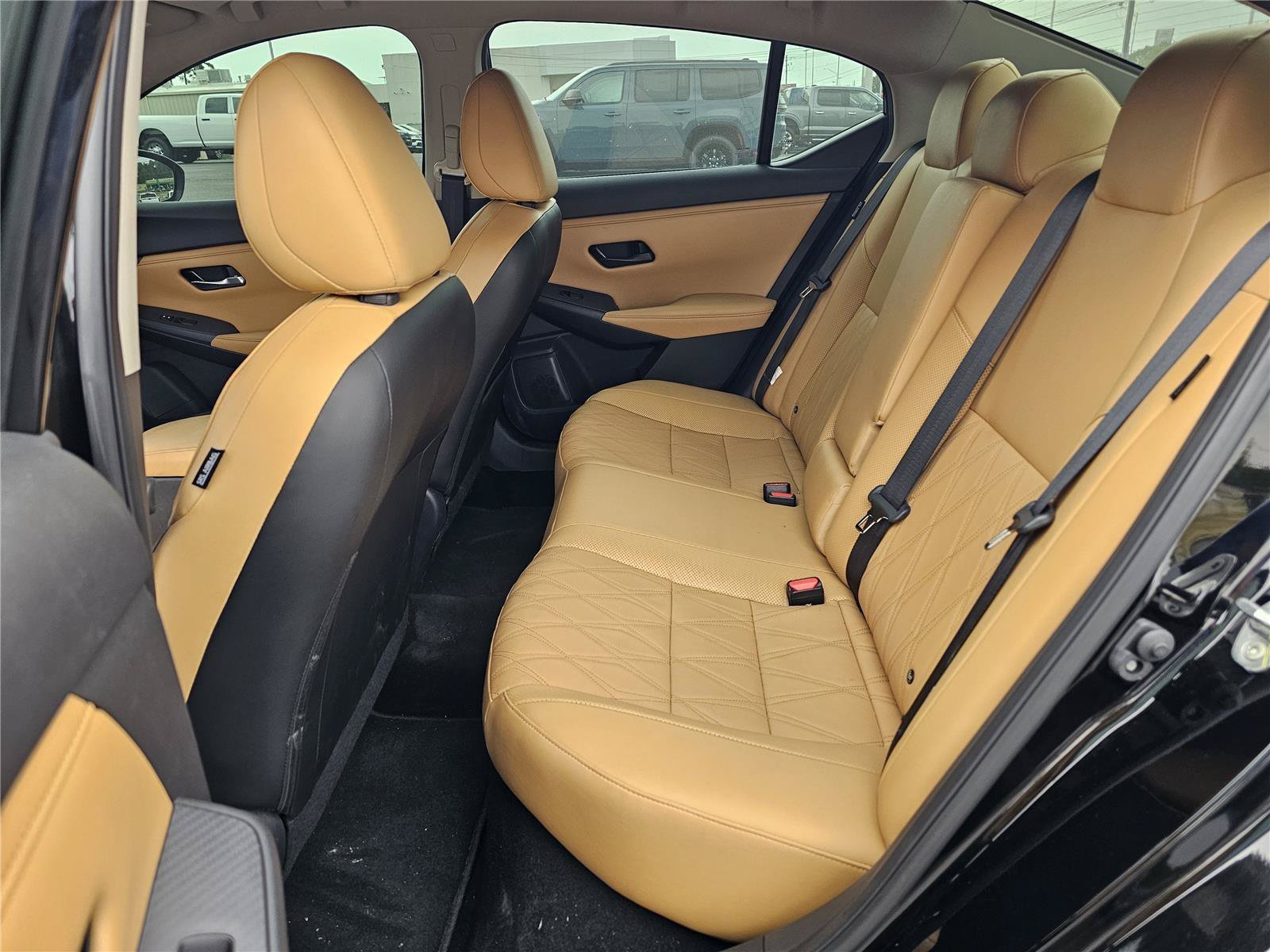 Used 2024 Super Black Nissan SV image 30