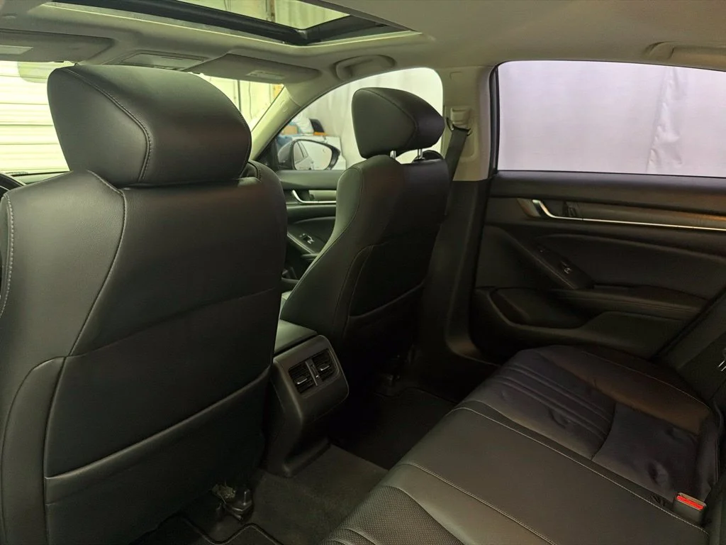 Used 2018 Gray Honda Touring image 22