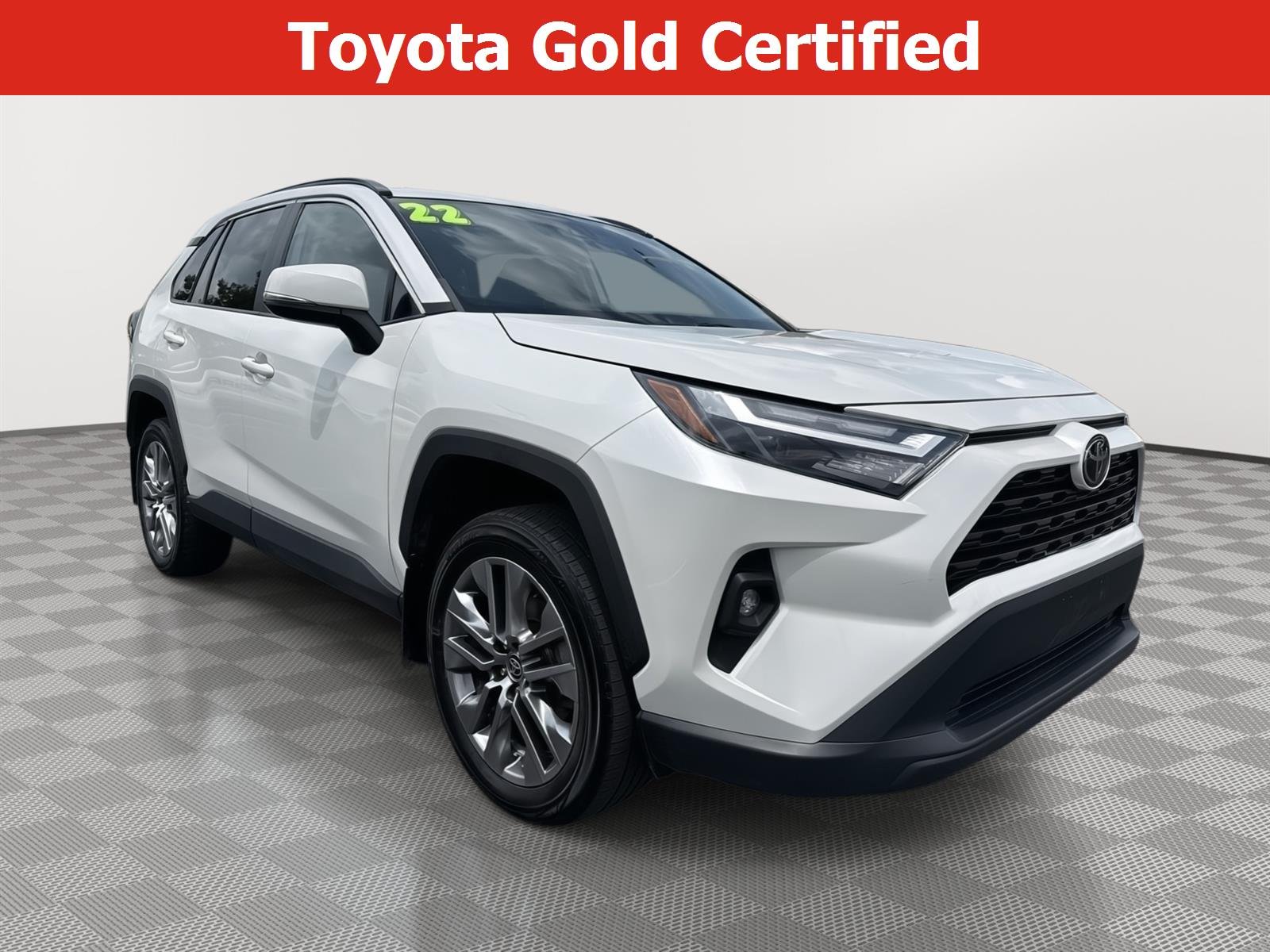 Certified Used 2022 Blizzard Pearl Toyota XLE Premium image 1
