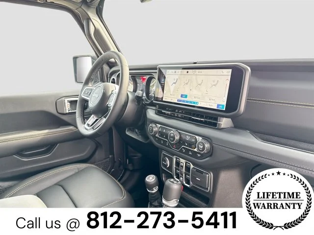 2025 Jeep Wrangler 4-Door Sahara - Photo 28