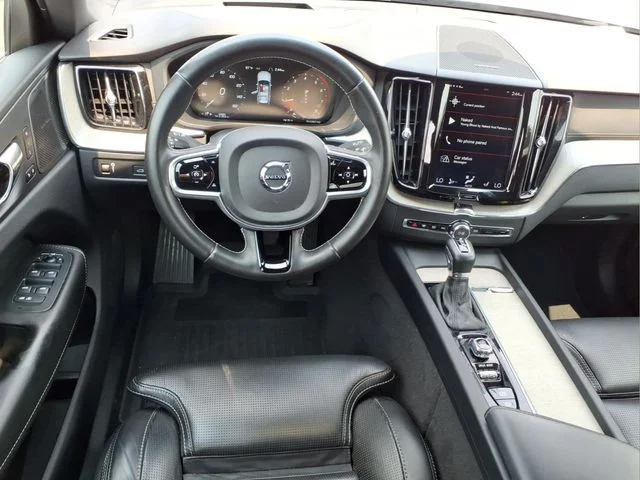 Used 2020 Silver Volvo T5 Inscription image 12