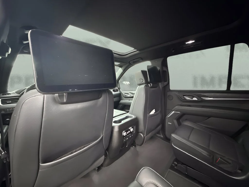Used 2023 Silver GMC Denali image 12