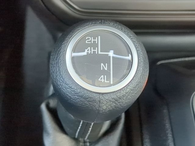 New 2025 Hydro Blue Pearlcoat Jeep Sport S image 36