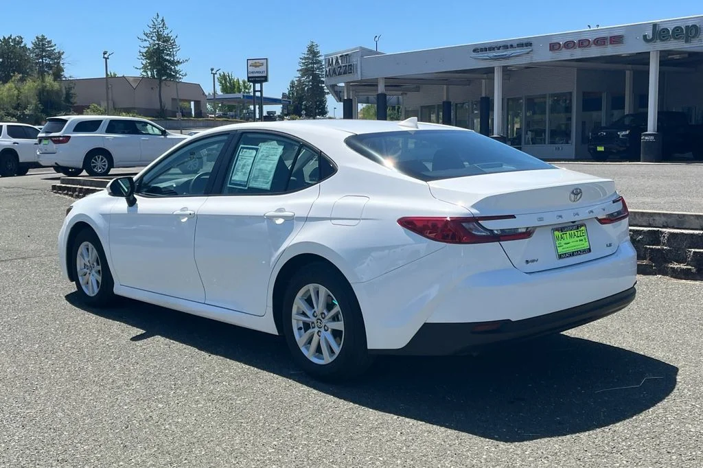 Used 2025 White Toyota LE image 3