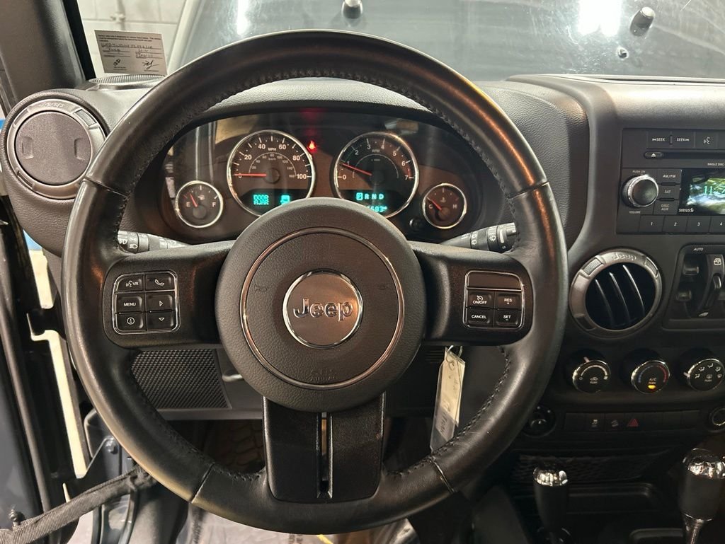 Used 2018 Gray Jeep Unlimited Sport image 15