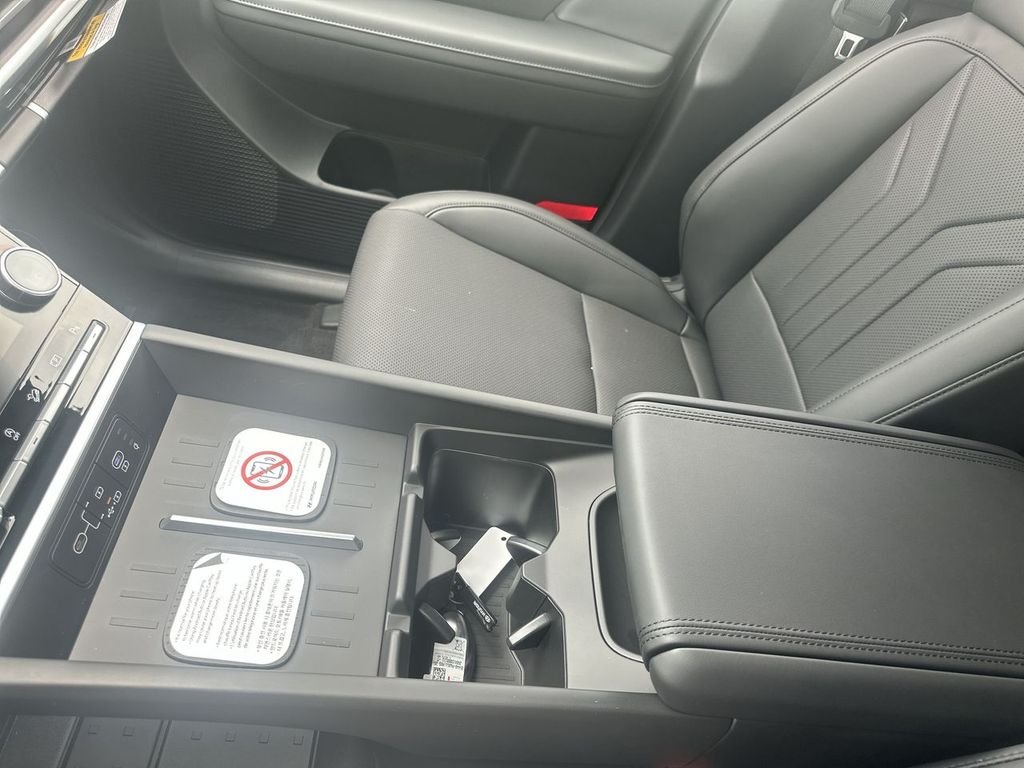 New 2026 Gray Hyundai SEL image 27
