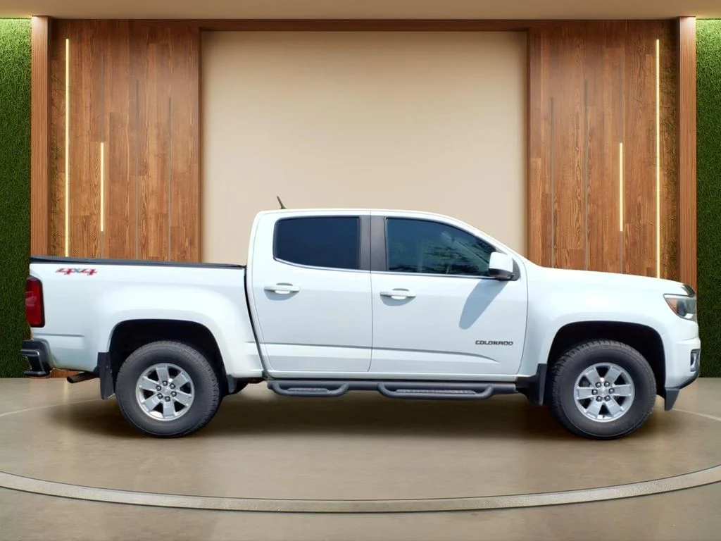 Used 2019 White Chevrolet Work Truck image 35