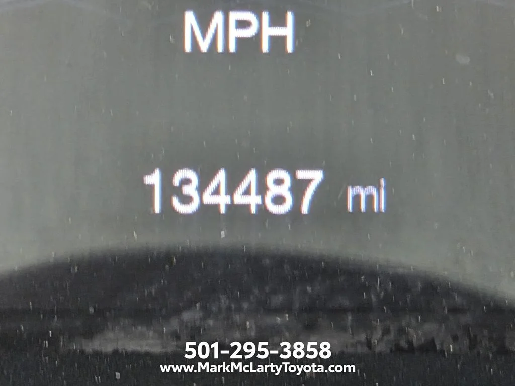 Used 2020 Gray Jeep Limited image 23