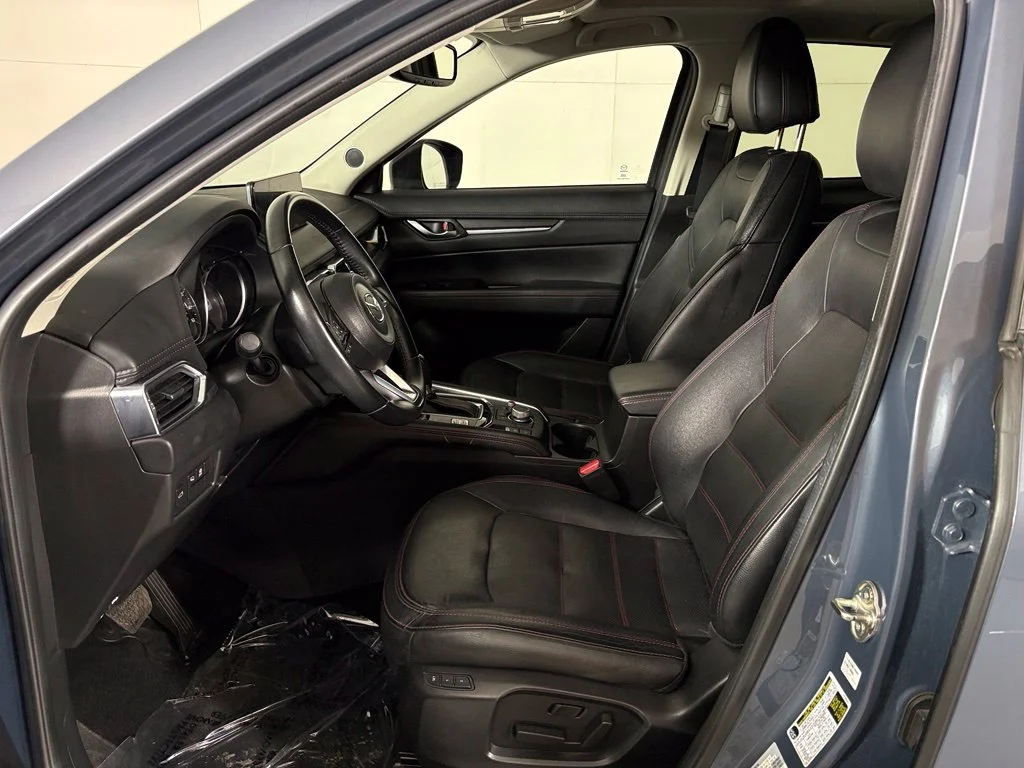 Used 2024 Gray Mazda 2.5 S Carbon Edition image 15