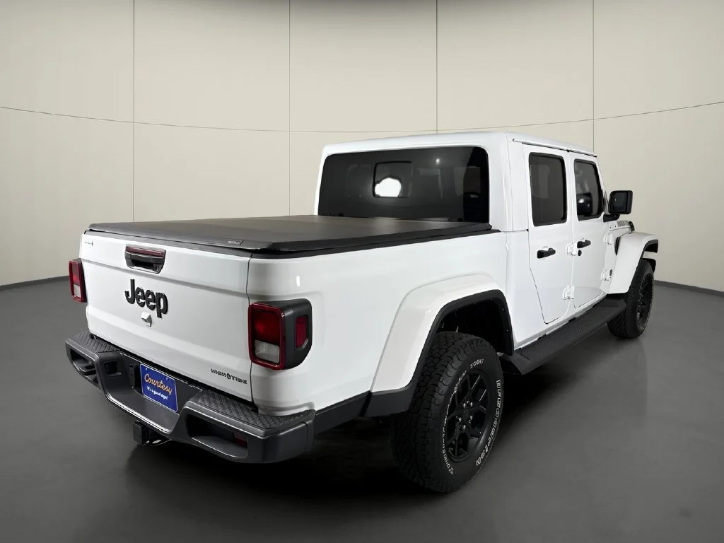 Used 2025 White Jeep High Tide image 8