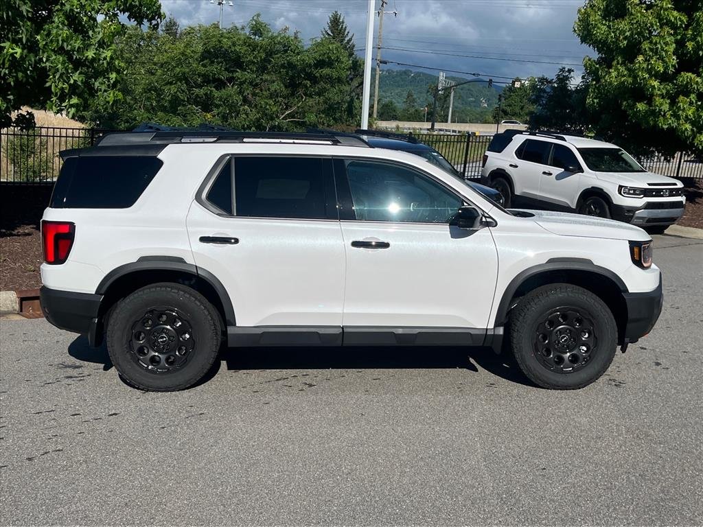 New 2026 Platinum White Pearl Honda TrailSport Elite Blackout image 3