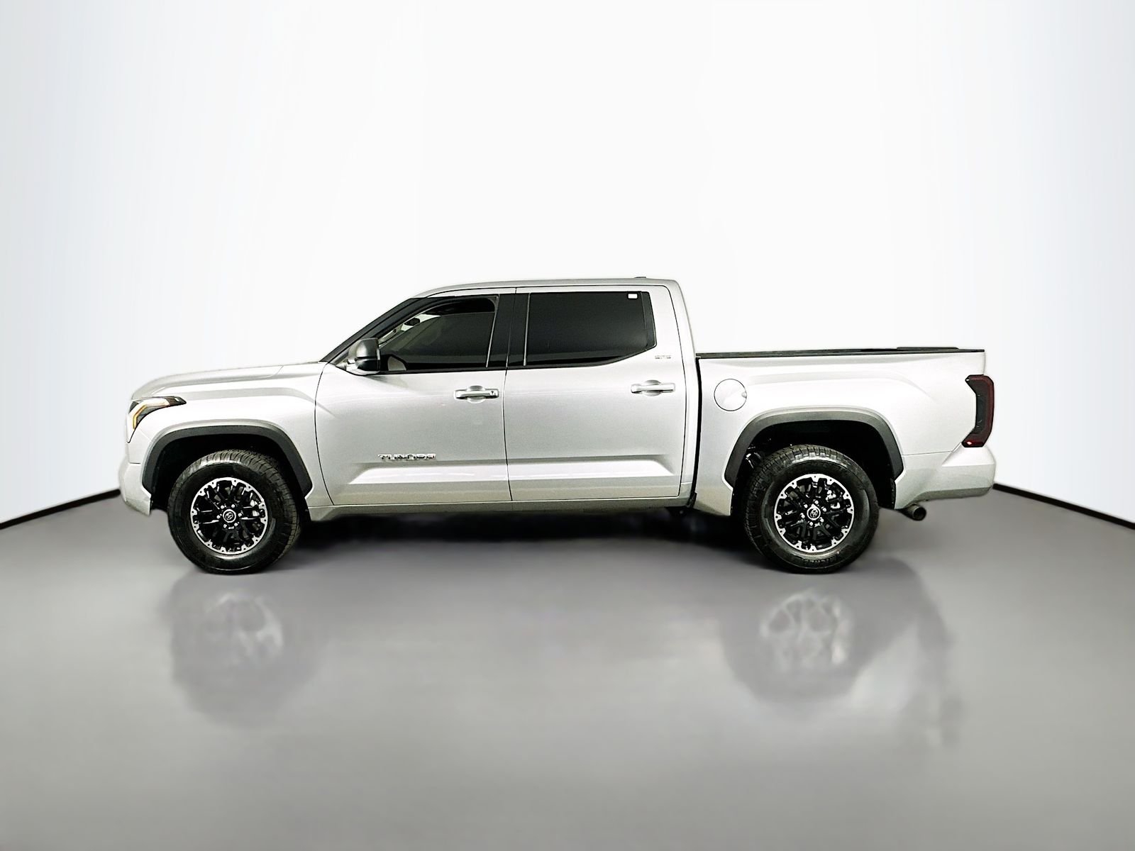 Used 2023 Celestial Silver Metallic Toyota SR5 image 4