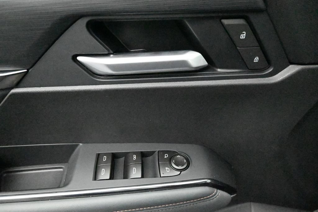 2027 GMC Acadia AT4 - Photo 11