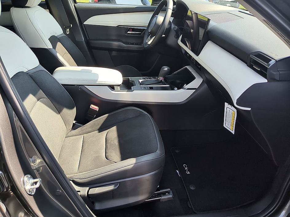 New 2026 Machine Gray Metallic Mazda 2.5 S Preferred AWD image 34