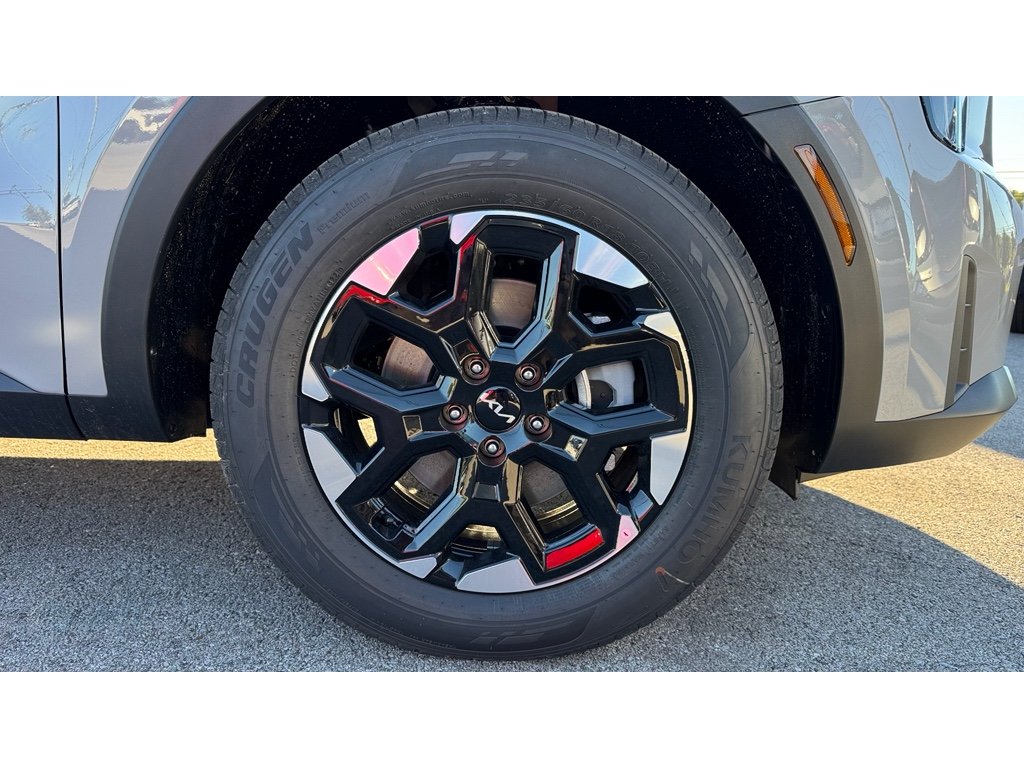 New 2026 Wolf Gray Kia S image 29