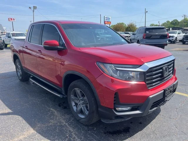 Used 2023  Honda RTL image 3