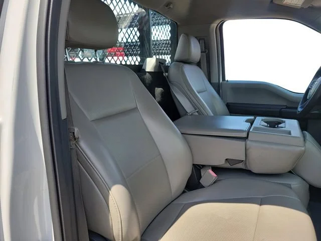 Used 2017 Oxford White Ford XL image 24