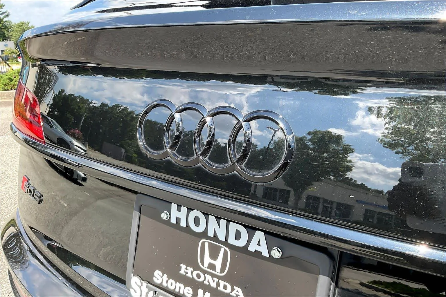 Used 2023 Mythos Black Metallic Audi Premium Plus image 61