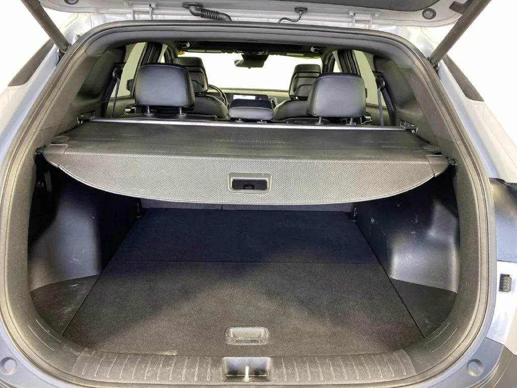 Used 2024 Gray Kia X-Line image 8