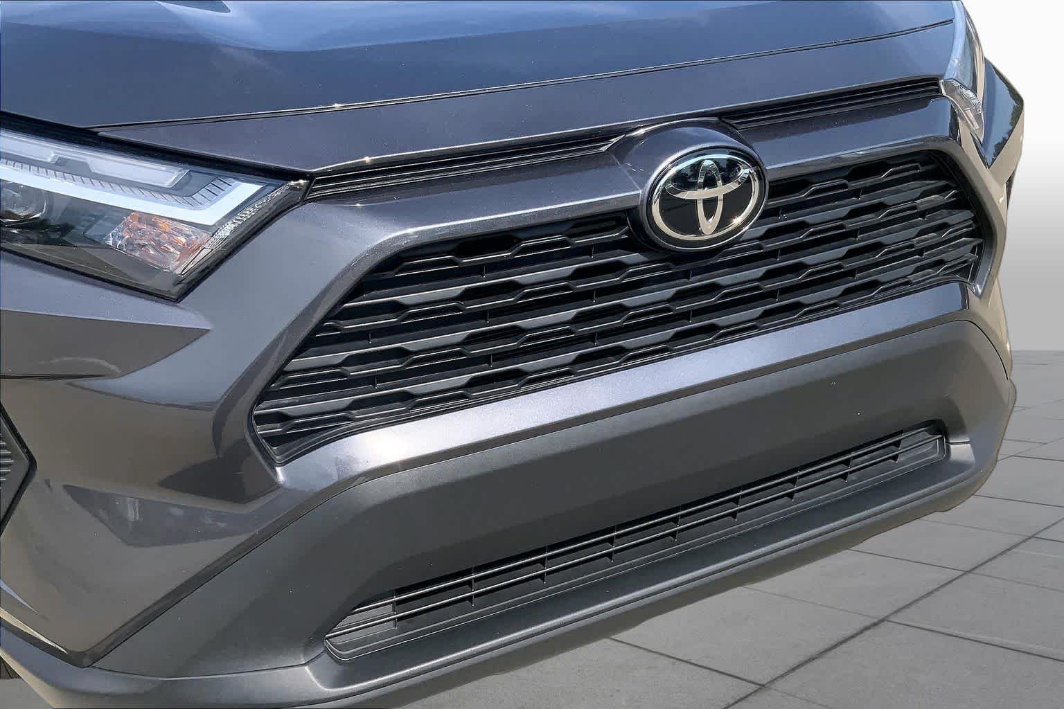 Used 2024 Magnetic Gray Metallic Toyota XLE image 31