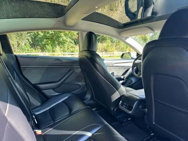 Used 2023 Midnight Silver Metallic Tesla Base image 19