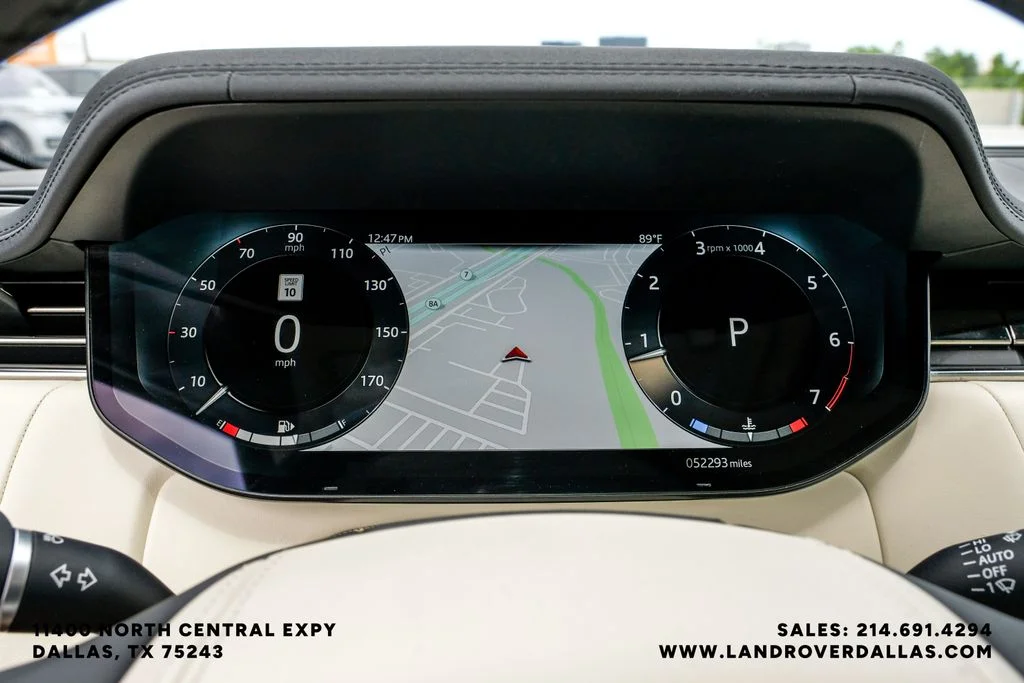 Certified Used 2023 Fuji White Land Rover SE image 18