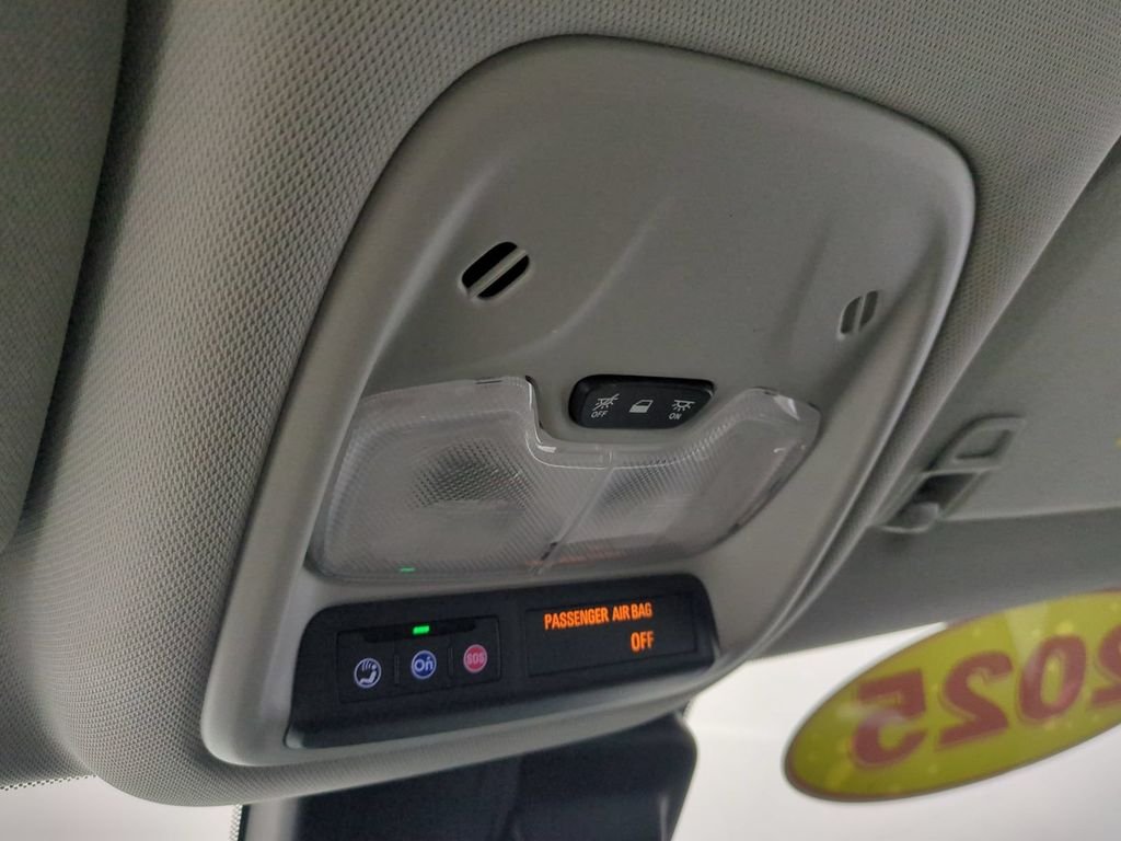 Used 2025 Black Chevrolet LT image 30