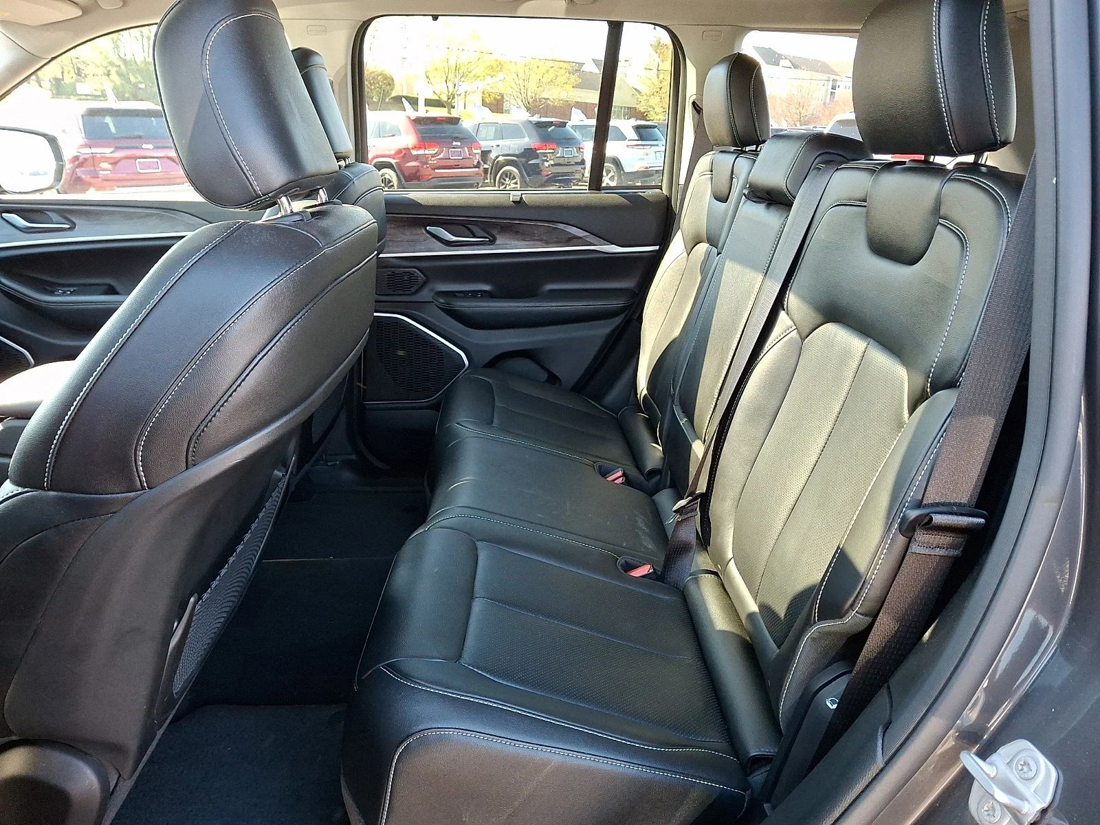 Certified Used 2022 Baltic Gray Metallic Clearcoat Jeep Limited 4x4 image 11