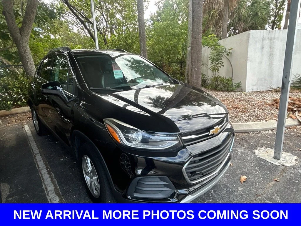 Used 2020 Black Chevrolet LT image 1